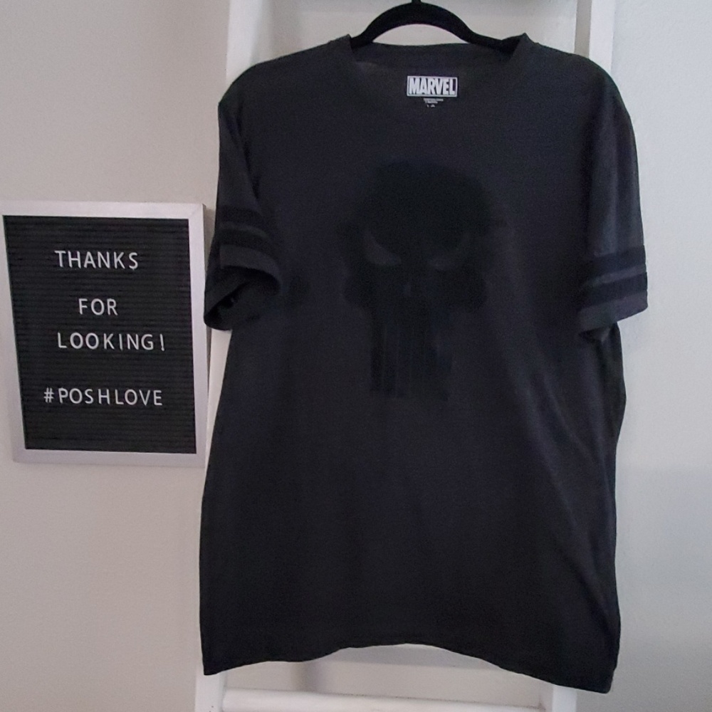 Marvel Punisher Tee